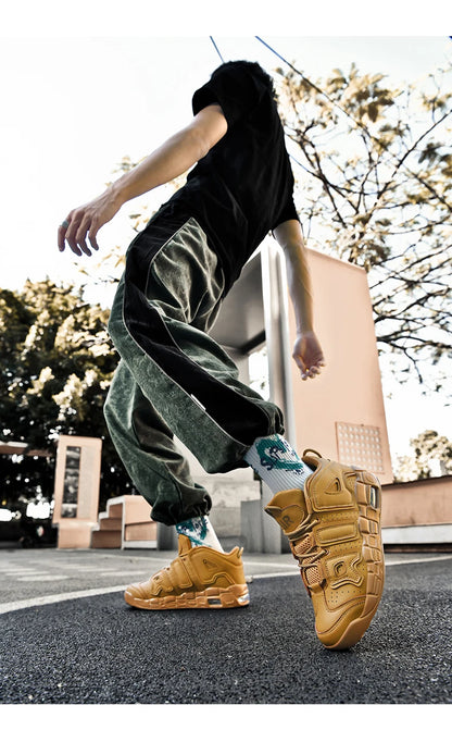 2025 nouveau Style de mode qualité hommes baskets de sport nouvelles chaussures de course femmes chaussures à la mode décontractées Air respirant chaussures pour hommes