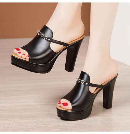Chaussures à talons hauts de 10cm pour femmes, chaussures à plateforme, pantoufles d'été à semelle épaisse en cuir avec cœur épais, pour bureau et mariage, 2025