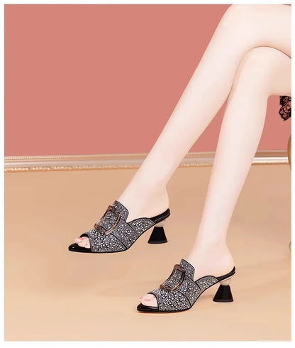 Mode tempérament femmes chaussures été nouveau poisson bouche talons confortable polyvalent femmes sandales Simple anti-dérapant chaussons pour femmes