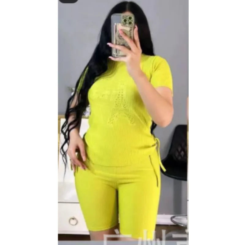 Personnalisé 2025 nouvelles femmes rayure imprimé 2 pièces ensembles survêtement femmes décontracté grande taille bureau montre de sport et pantalon à jambes larges ensemble