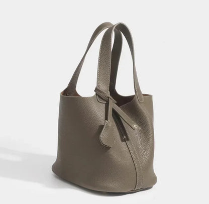 Nouveau 2025 sac seau en cuir pour femmes panier de légumes sac à main maman sac de mariage sac à bandoulière en polyuréthane souple avec poche Mobile