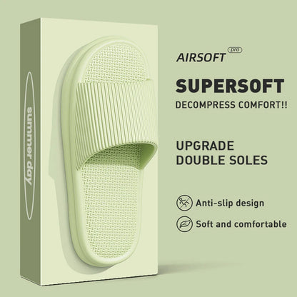 Jolies pantoufles d'été de couleur unie pour femmes et hommes, diapositives de salle de bain EVA antidérapantes, sandales légères concises, chaussures de couple