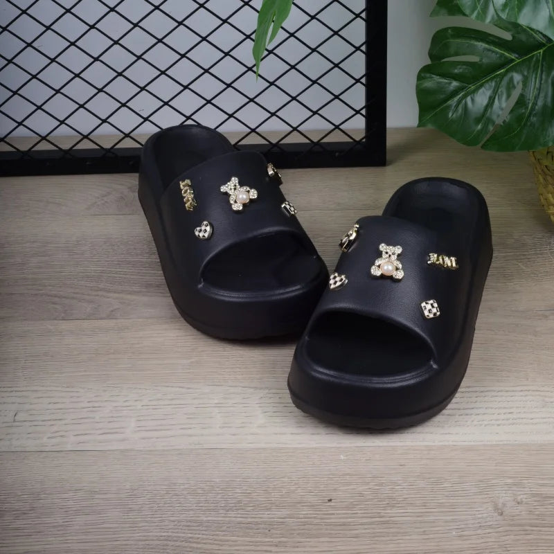 Chaussures de jardin à semelle épaisse pour femmes, accessoires exquis, Design creux décontracté, pantoufles de plage à enfiler