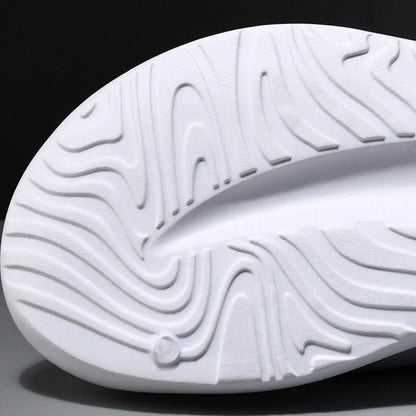 Pantoufles d'été à plateforme pour hommes et femmes, pantoufles d'intérieur à fond souple EVA, chaussures de plage légères, pantoufles d'extérieur antidérapantes pour femmes