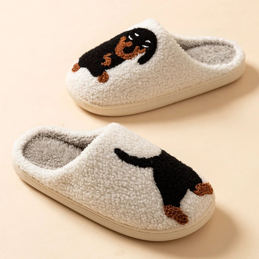 Pantoufles d'hiver pour femmes, mignonnes et intéressantes, dessin animé petit chien noir, intérieur chaud, confort, maison, chambre à coucher, chaussures en peluche douces et décontractées