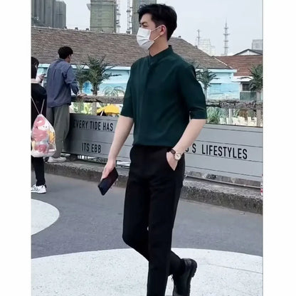 Chemise décontractée à col montant pour hommes, manches courtes, pour les déplacements professionnels, séchage rapide, coupe cintrée, haut de gamme, blanche, mode d'été, nouvelle collection