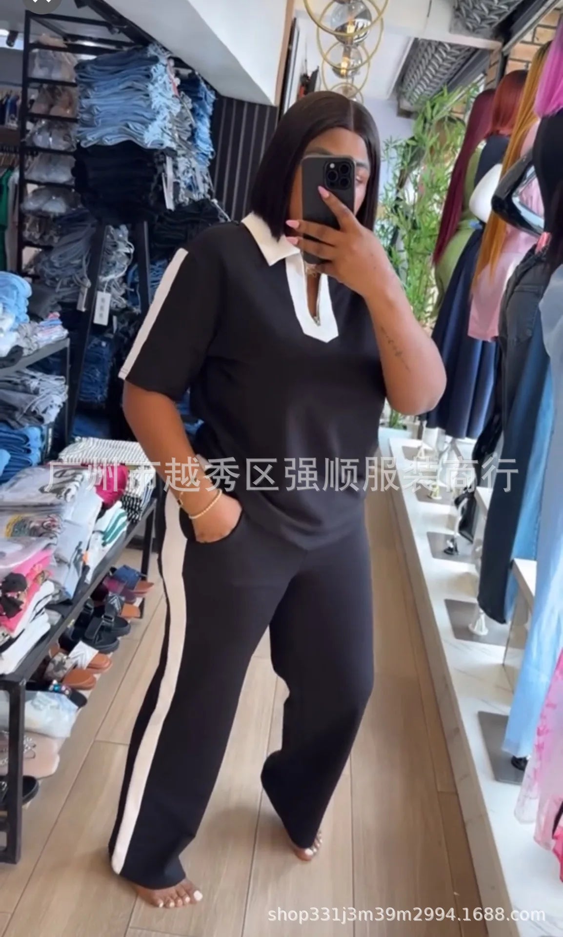 Personnalisé 2025 nouvelles femmes rayure imprimé 2 pièces ensembles survêtement femmes décontracté grande taille bureau montre de sport et pantalon à jambes larges ensemble