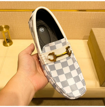 Nouveaux mocassins en cuir véritable hommes Design mocassin mode sans lacet doux plat chaussures décontractées pour hommes chaussures pour homme chaussures de bateau faites à la main