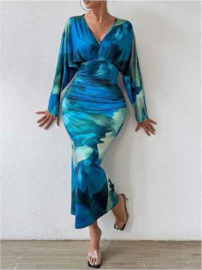 Robe longue plissée à col en V pour dames, manches chauve-souris minces sexy, style européen et américain, tempérament tendance, automne, nouveau