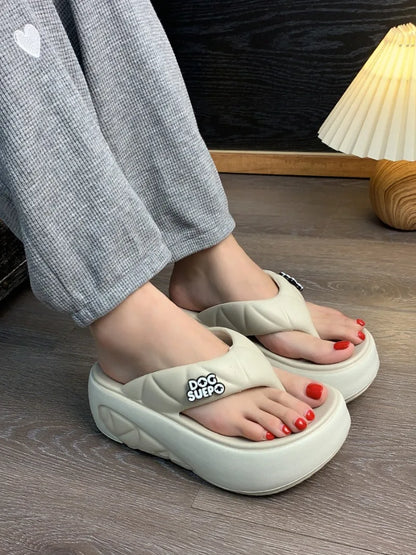 Pantoufles pour femmes mode plate-forme pantoufle été hauteur augmentant EVA pantoufle en plein air chaussures de plage décontractées pour femmes tongs