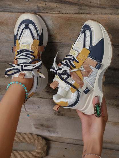 Baskets Basses Confortables à Lacets pour Femme, Chaussures d'Extérieur Décontractées et Respirantes, Nouvelle Collection 2025