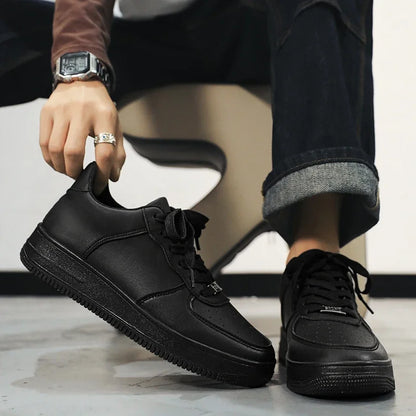 2025 printemps nouvelles chaussures pour hommes chaussures fines respirantes antidérapantes petites chaussures blanches tendance chaussures de course décontractées