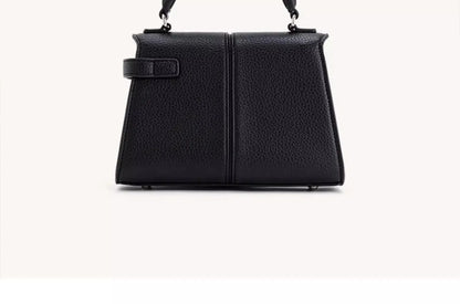 2025 Sac pour femme en cuir trapézoïdal Sac à main de niche de mode polyvalent Sacs à poignée supérieure на сумки pagalaчжа seva sac de luxe femme