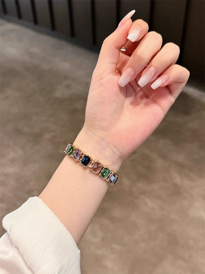 Bande de diamant élastique pour iWatch Ultra 10 9 8 7 6 5 Se 4, bracelet en métal pour femme Apple Watch 38mm 40mm 41mm 42mm 45mm 46mm 49mm