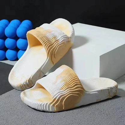 Pantoufles d'été de grande taille pour hommes, pantoufles de Style coréen à la mode avec semelle épaisse, pantoufles de Couple polyvalentes en PVC, nouvelle collection