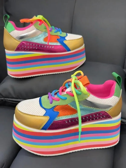 Style de loisirs dames couleur arc-en-ciel maille bout rond plate-forme croisée talons hauts chaussures respirant couleurs mélangées pompes de mode