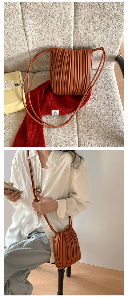 Mode d'été nouveau sac à bandoulière femmes PU simple épaule Mini sac de luxe polyvalent plissé décontracté petit sac carré