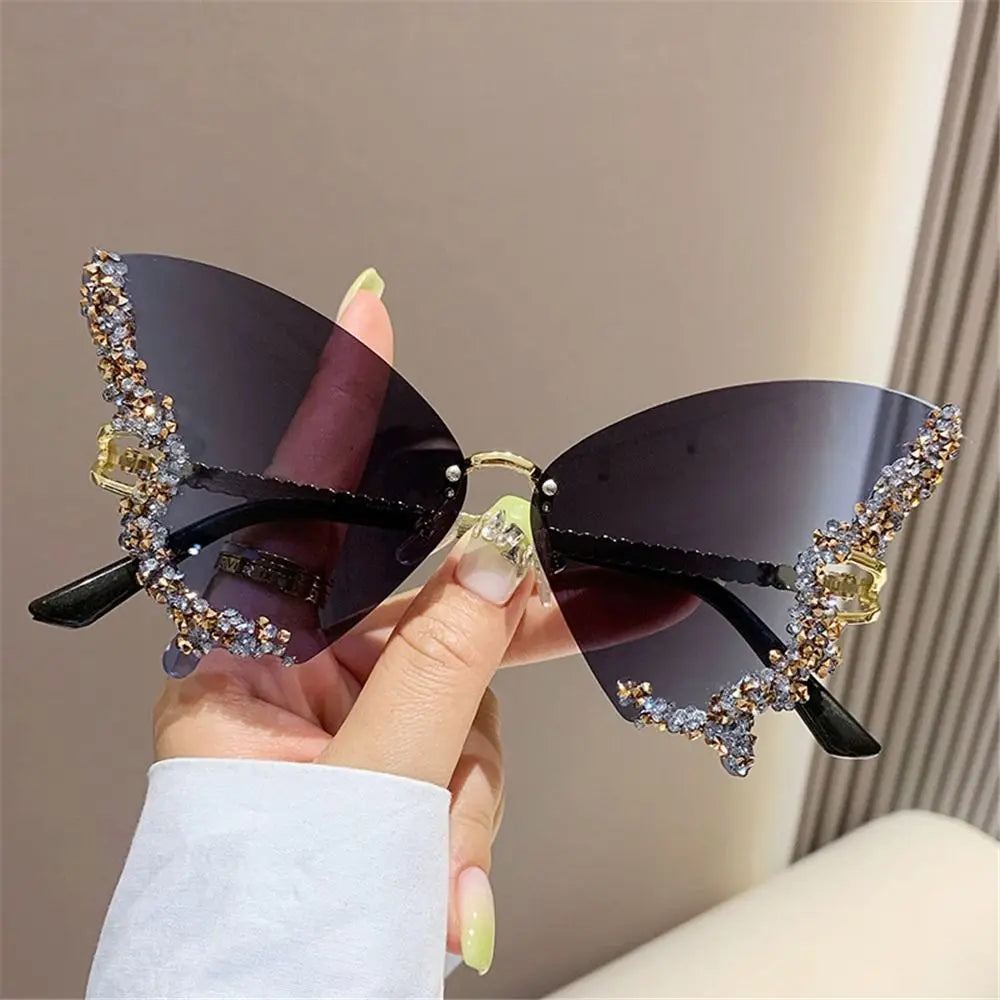Y2K lunettes de soleil sans monture Punk irrégulière femme lunettes de soleil de luxe concepteur UV400 Protection diamant cristal nuances pour les femmes