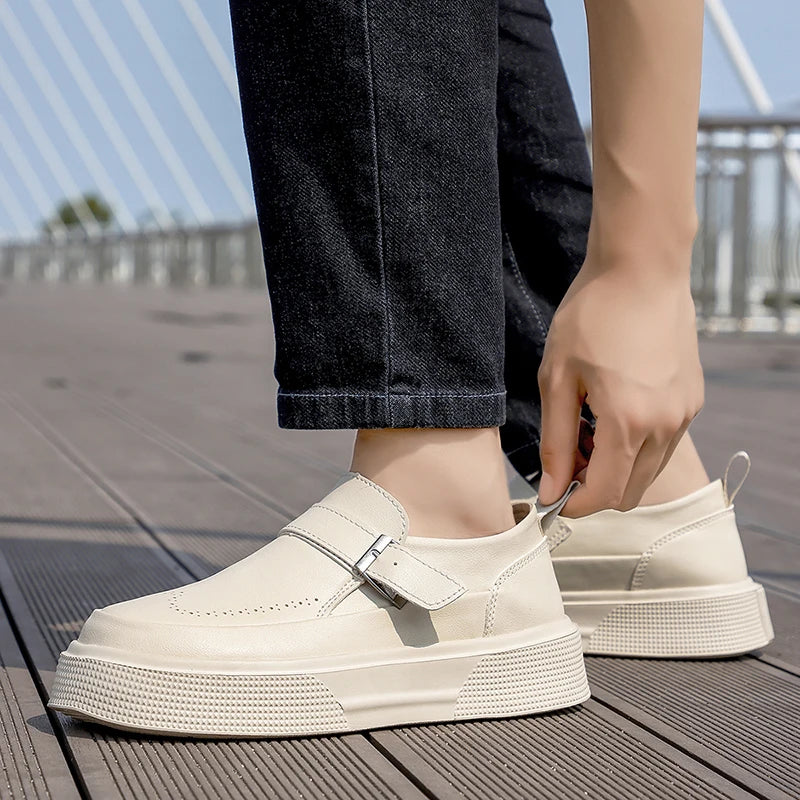 2025 Nouveaux mocassins à plateforme pour hommes Chaussures à enfiler en cuir à semelle épaisse Chaussures de marche confortables et décontractées pour hommes Chaussures plates à enfiler à la mode