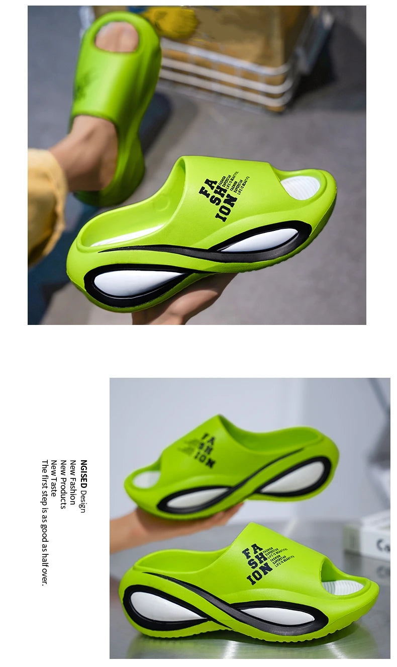 2024 Nouveaux chaussons pour hommes Sandales d'intérieur et d'extérieur Plage Confortables Diapositives souples Hommes Chaussures décontractées Tongs Pantoufles de maison Sandales