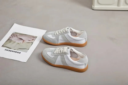 Baskets de Luxe en Cuir group pour Femme, Chaussures d'Entraînement Moral Décontractées, Plates, Nouvelle Collection Printemps 2024