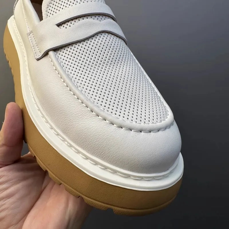 Mocassins en cuir de vachette à plateforme vintage pour hommes, chaussures en cuir véritable, respirant, évider, décontracté, conduite, affaires, été
