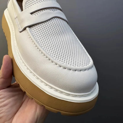 Mocassins en cuir de vachette à plateforme vintage pour hommes, chaussures en cuir véritable, respirant, évider, décontracté, conduite, affaires, été