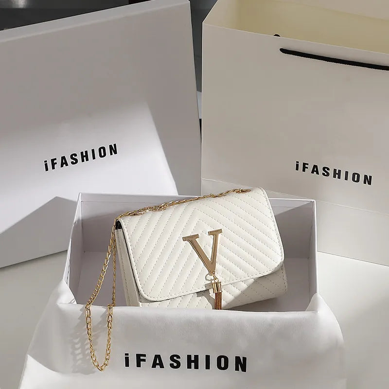 Sac à bandoulière brodé pour femmes, sac à main de luxe en fil, sacs à bandoulière de marque, pochette à pompon pailleté, petit sac et bourse de fête