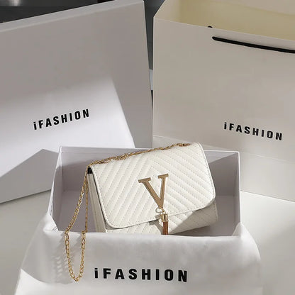 Sac à bandoulière brodé pour femmes, sac à main de luxe en fil, sacs à bandoulière de marque, pochette à pompon pailleté, petit sac et bourse de fête