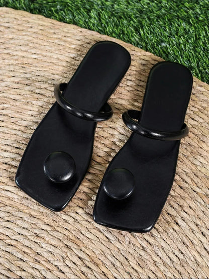 Loisirs chaussons pour femmes semelle plate ronde champignon décoration d'ongles une longueur bande tongs plage concis Zapatillas De Mujer