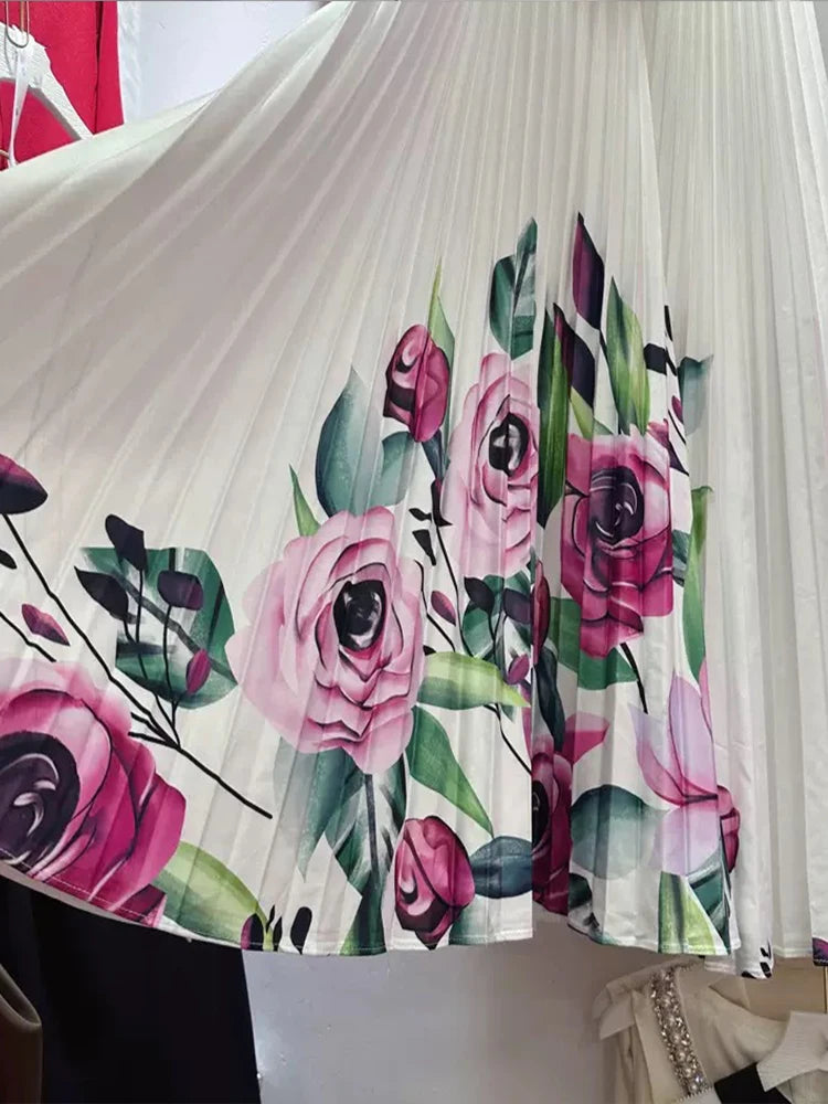 Printemps et été 2025 nouvelle robe plissée vintage à fleurs brodées à la taille, col en v, manches chauve-souris, taille haute, robe élégante.