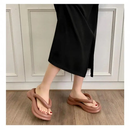 Tongs à semelles épaisses pour femmes, tongs de plage en plein air à la mode pour femmes, nouvelle collection été