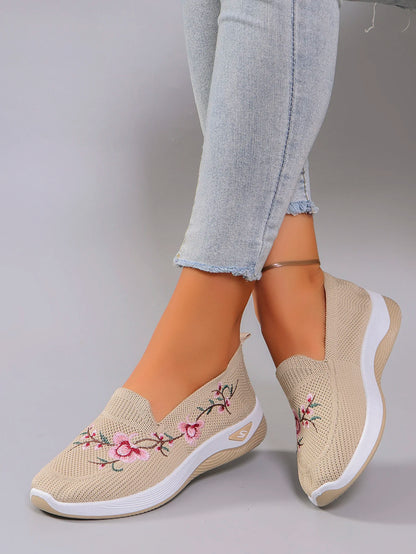 Chaussures plates d'été en maille respirante pour femmes, chaussures pour femmes, baskets décontractées, livraison gratuite en liquidation