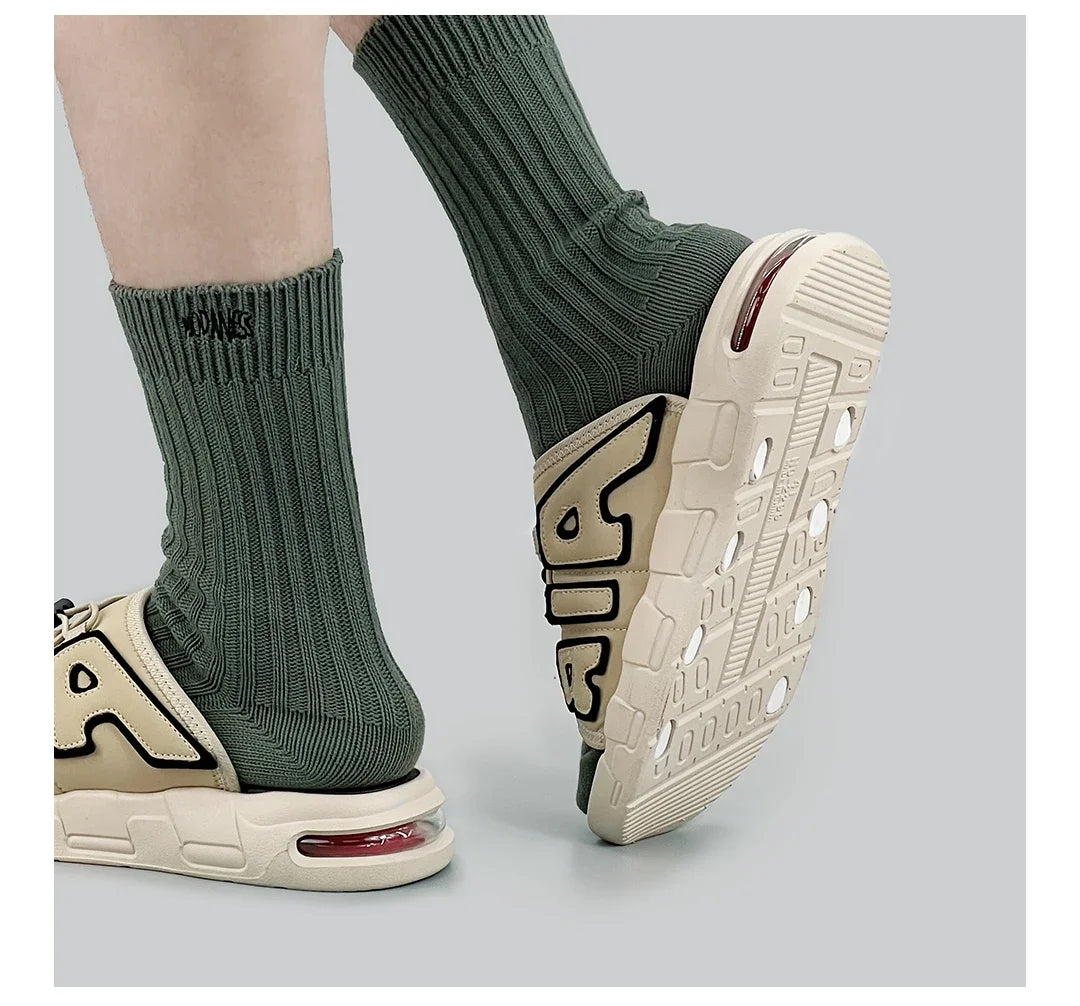 Pantoufles hommes coussin d'air conception glisser homme été nouveau PVC doux antidérapant hommes pantoufles de sport pour hommes tongs Chanclas Hombre