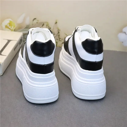 Baskets épaisses en cuir véritable pour femmes, talons hauts cachés blancs, chaussures à plateforme compensée, printemps, automne, été, 10cm, 12cm