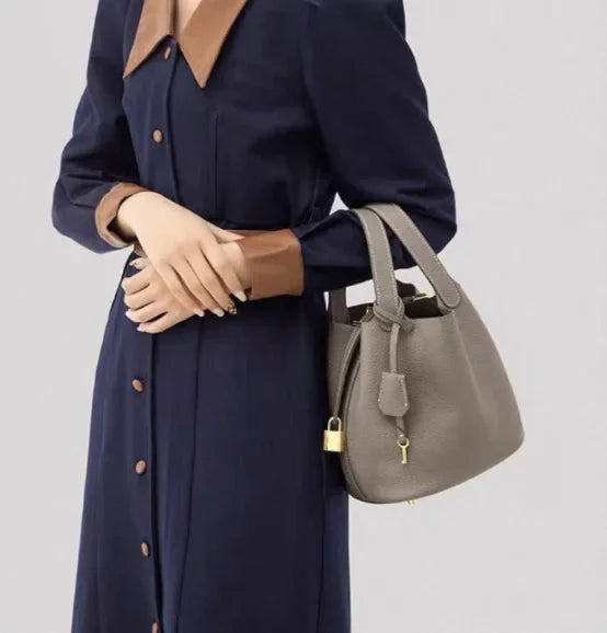 Nouveau 2025 sac seau en cuir pour femmes panier de légumes sac à main maman sac de mariage sac à bandoulière en polyuréthane souple avec poche Mobile