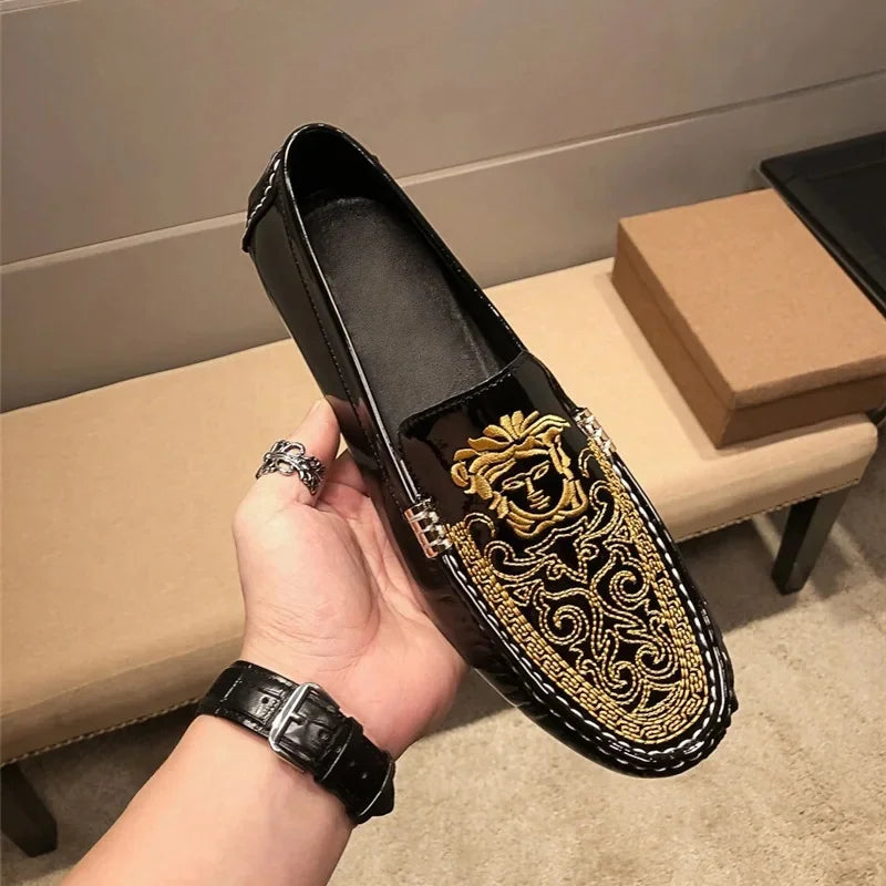 Chaussures Décontractées en Cuir Verni Astronomique Souple pour Homme, Style Coréen, Décontracté, en Une Étape, Style Britannique, pour Paresseux, Nouvelle Collection Printemps Été