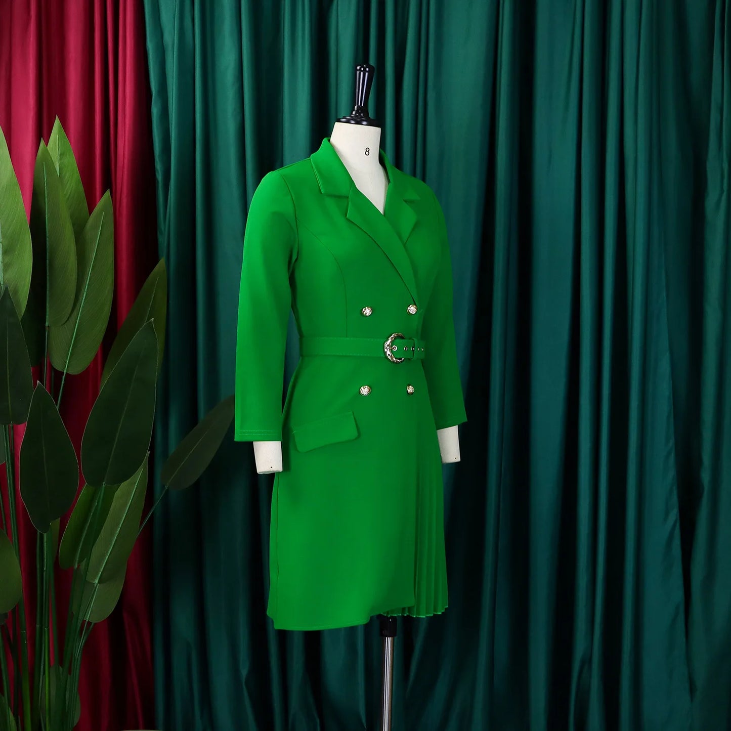 Robe plissée mi-longue à col de costume, taille haute, à la mode, nouvelle collection automne 2025