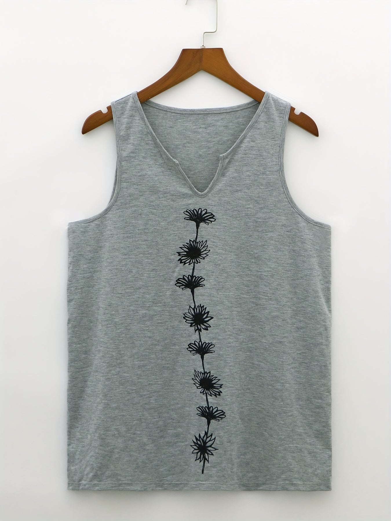 Chic Summertime Floral Tank Top – Breezy Sleeveless Notch Neck Design – Versatile Womens Fashion