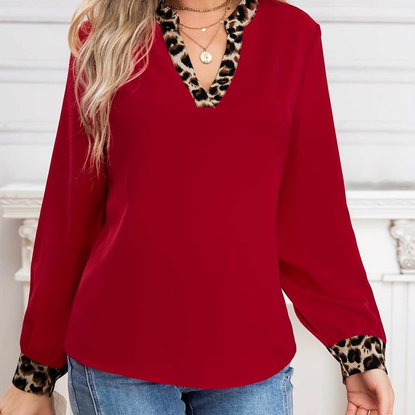 Elegant Non-Sheer V-Neck Blouse with Contrast Trim – Chic Long Sleeve Polyester Top, All-Season Style, Machine Washable