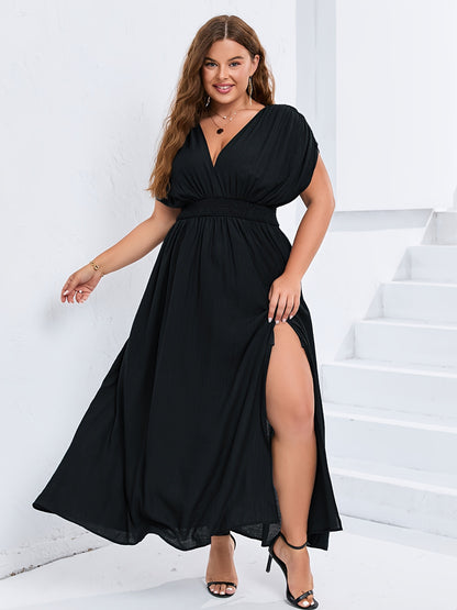 Plus Size Glamorous Maxi Dress - Flattering Ruched Solid Batwing Dress with V Neck & Side Split - Effortless Flowy Style for Women