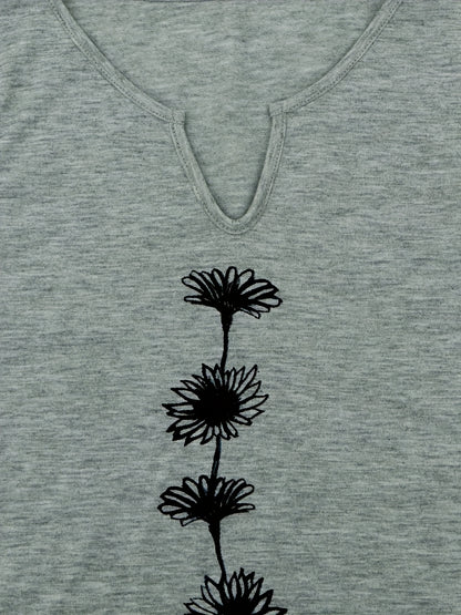 Chic Summertime Floral Tank Top – Breezy Sleeveless Notch Neck Design – Versatile Womens Fashion