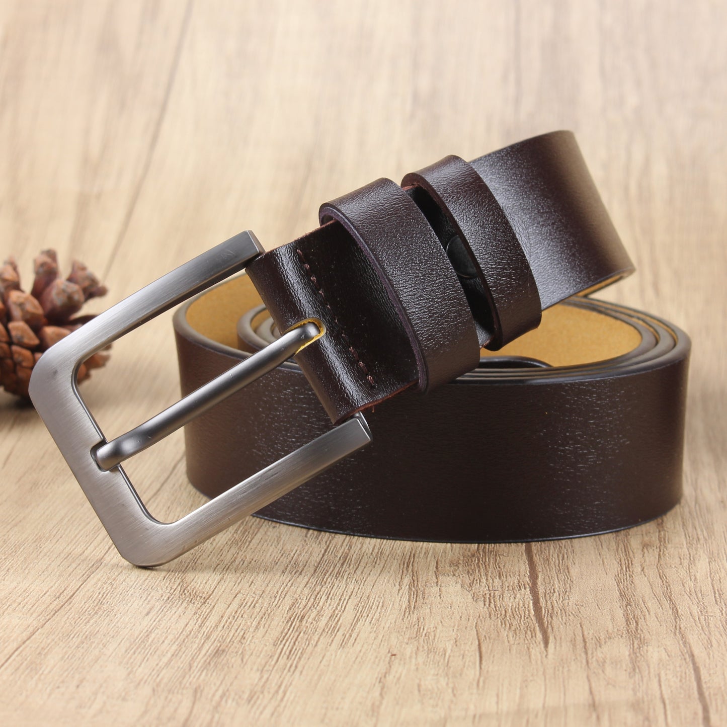 1pc Pu Leather Strap, Fashion Pin Buckle Belts For Men