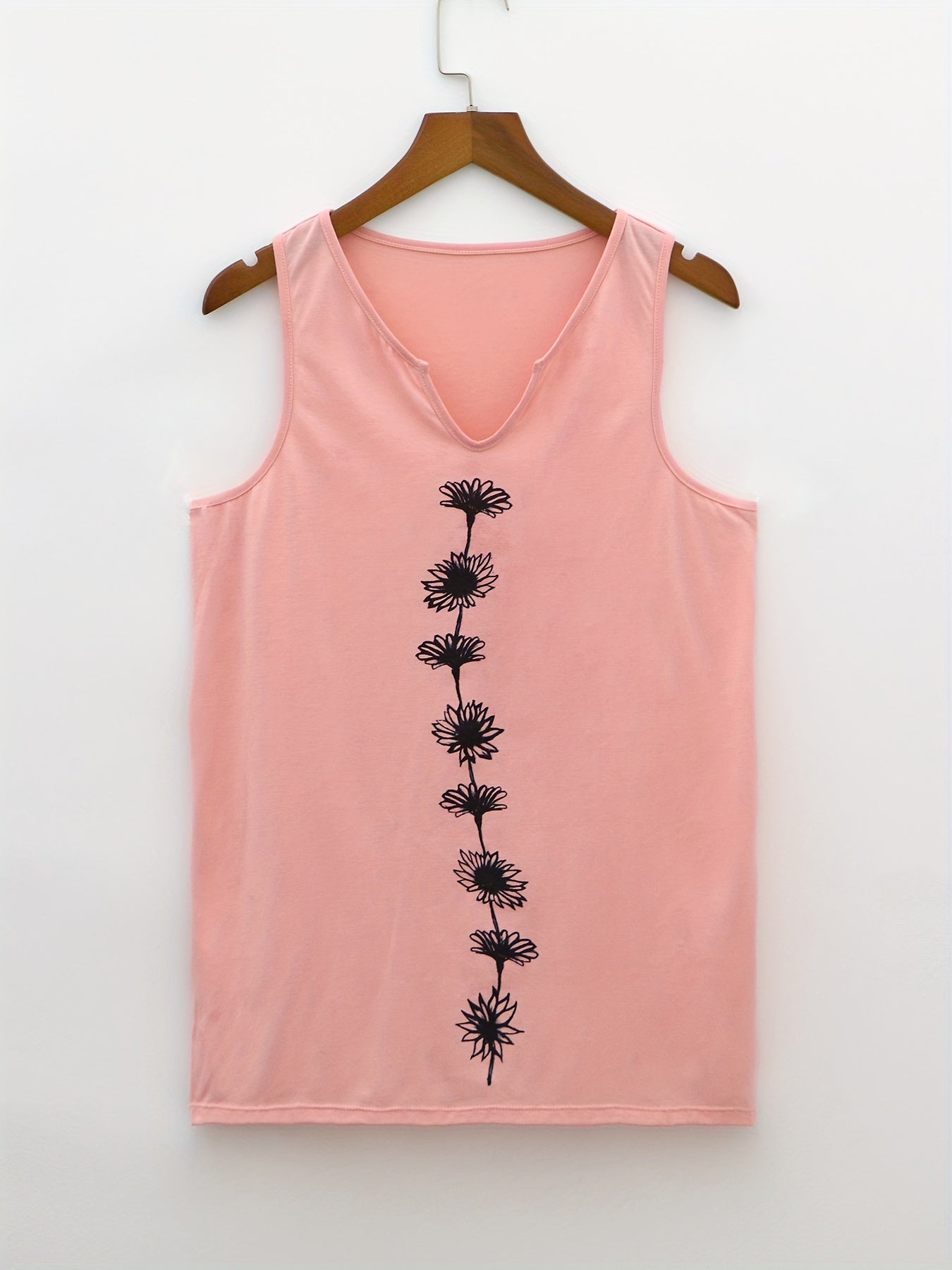 Chic Summertime Floral Tank Top – Breezy Sleeveless Notch Neck Design – Versatile Womens Fashion