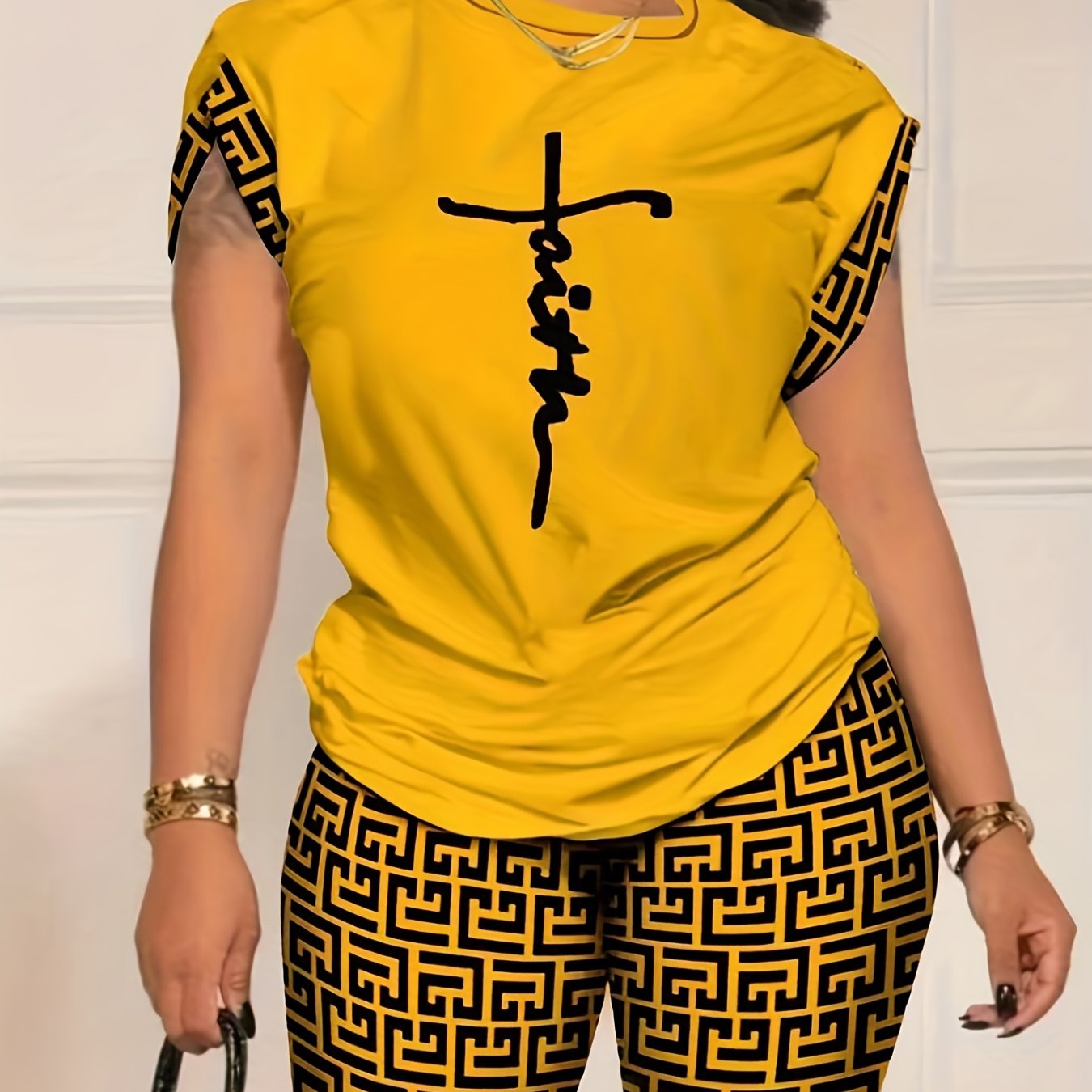 Womens Trendy Letter Print Pajama Set - Soft Short Sleeve Crew Neck Top & Shorts - Lightweight Sleepwear for Casual Lounging and Nighttime Comfort