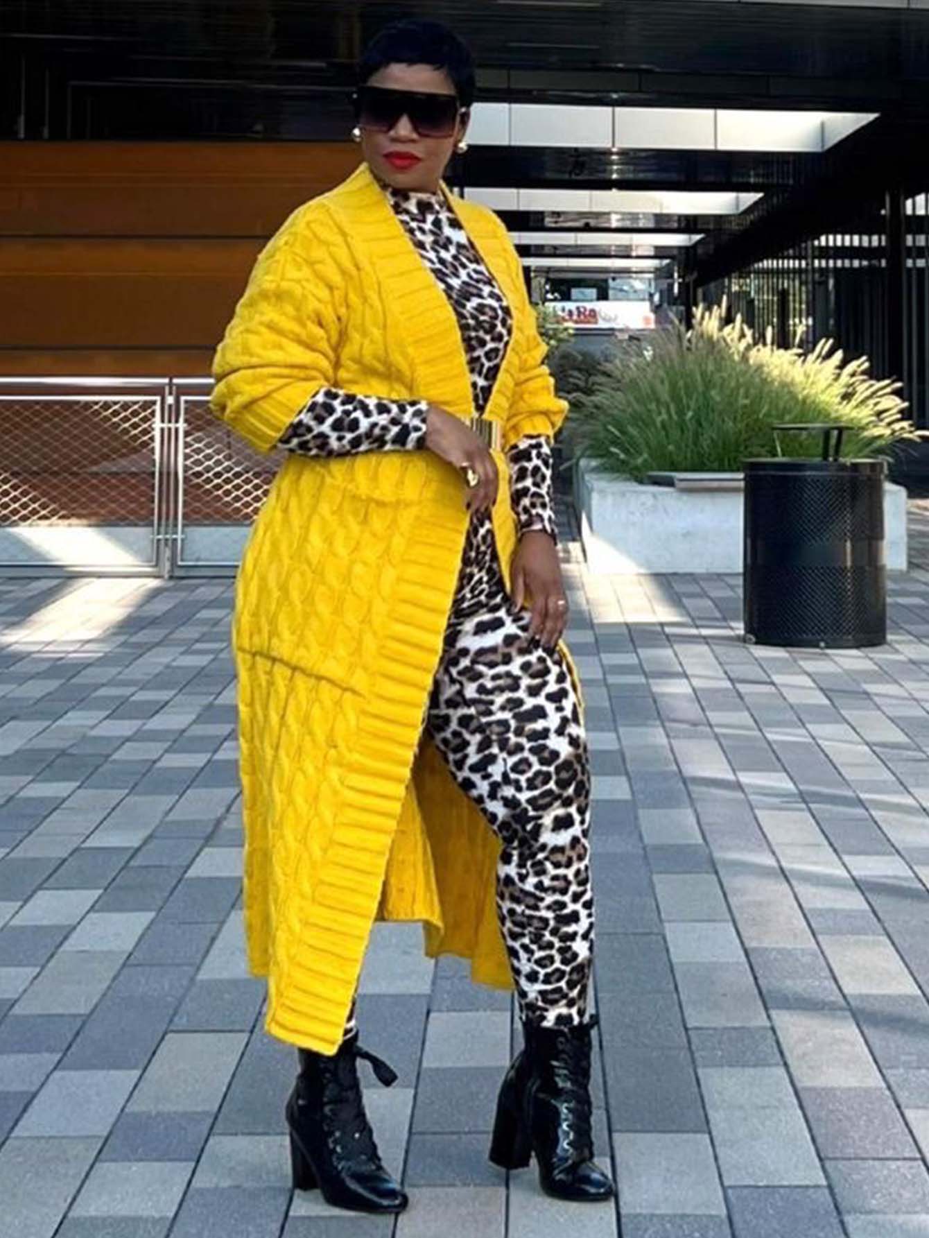 Plus Size Solid Jacquard Longline Cardigan, Women's Plus Medium Stretch Elegant Sweater Cardigan