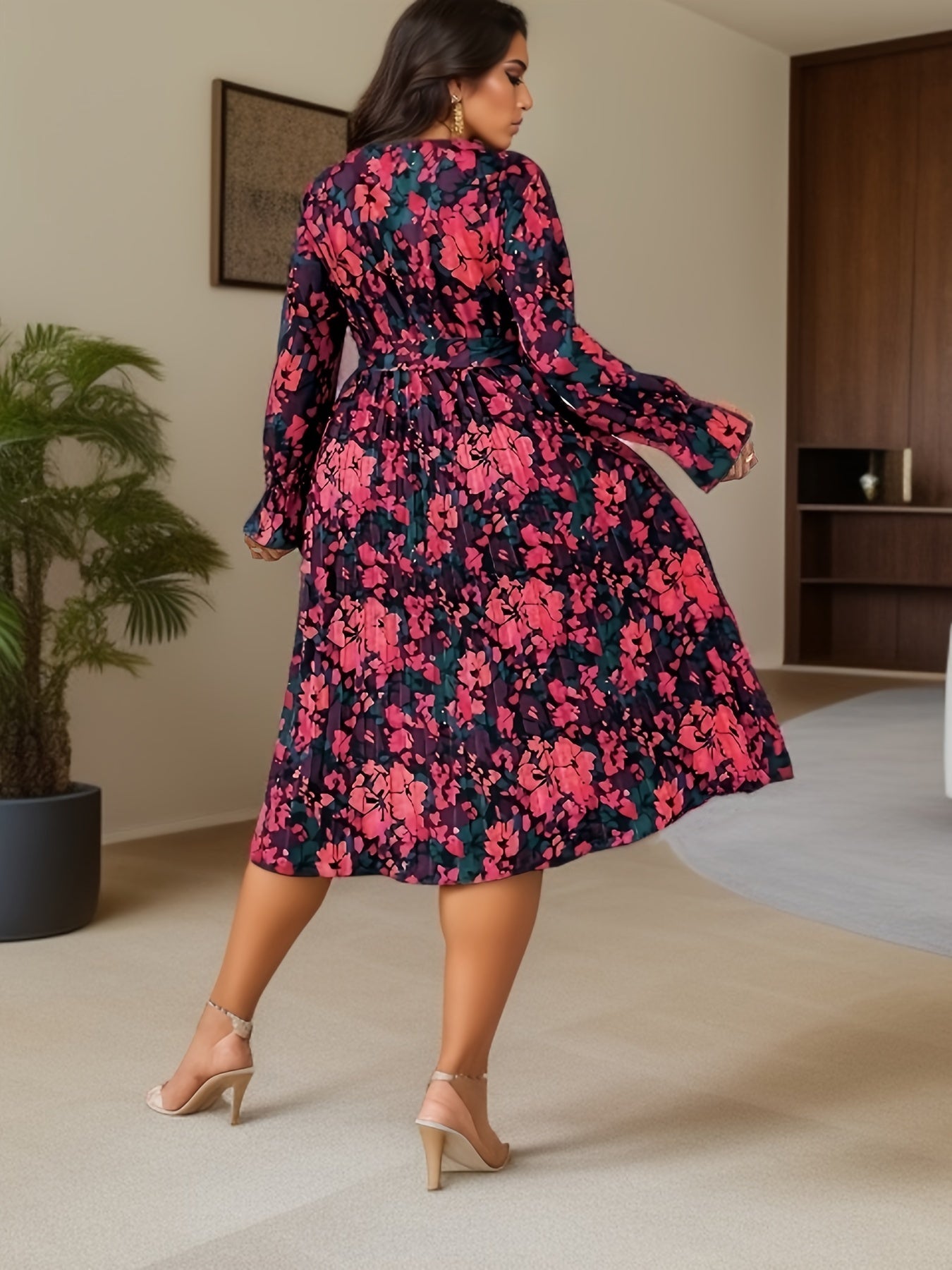Plus Size Casual Dress, Women's Plus Floral Print Lantern Sleeve Surplice Neck Slight Stretch Midi Dress With Belt